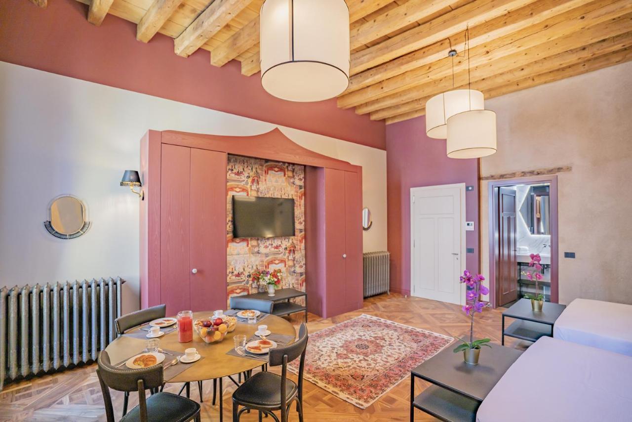 Corte Rubbi 6 Deluxe Studio Apartment Venezia Eksteriør bilde